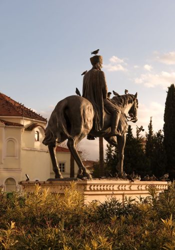 izmir kisnisvesaire gezi rehberi 2026-49
